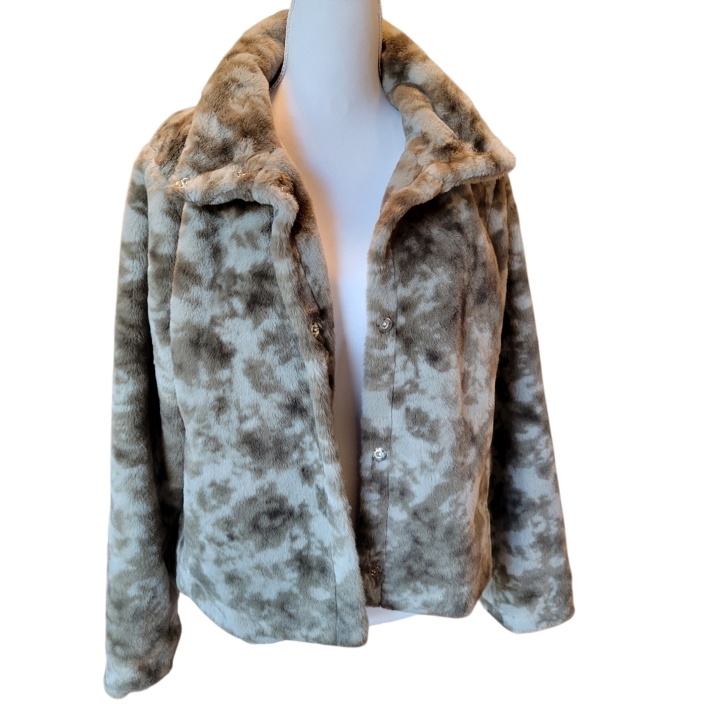 CATO Gray Brown Faux Fur Button Up Jacket - Picture 2 of 9